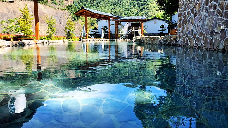 鉅鹿温泉山莊